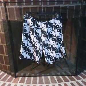 Yin Yang Patterned Women's Bike Shorts